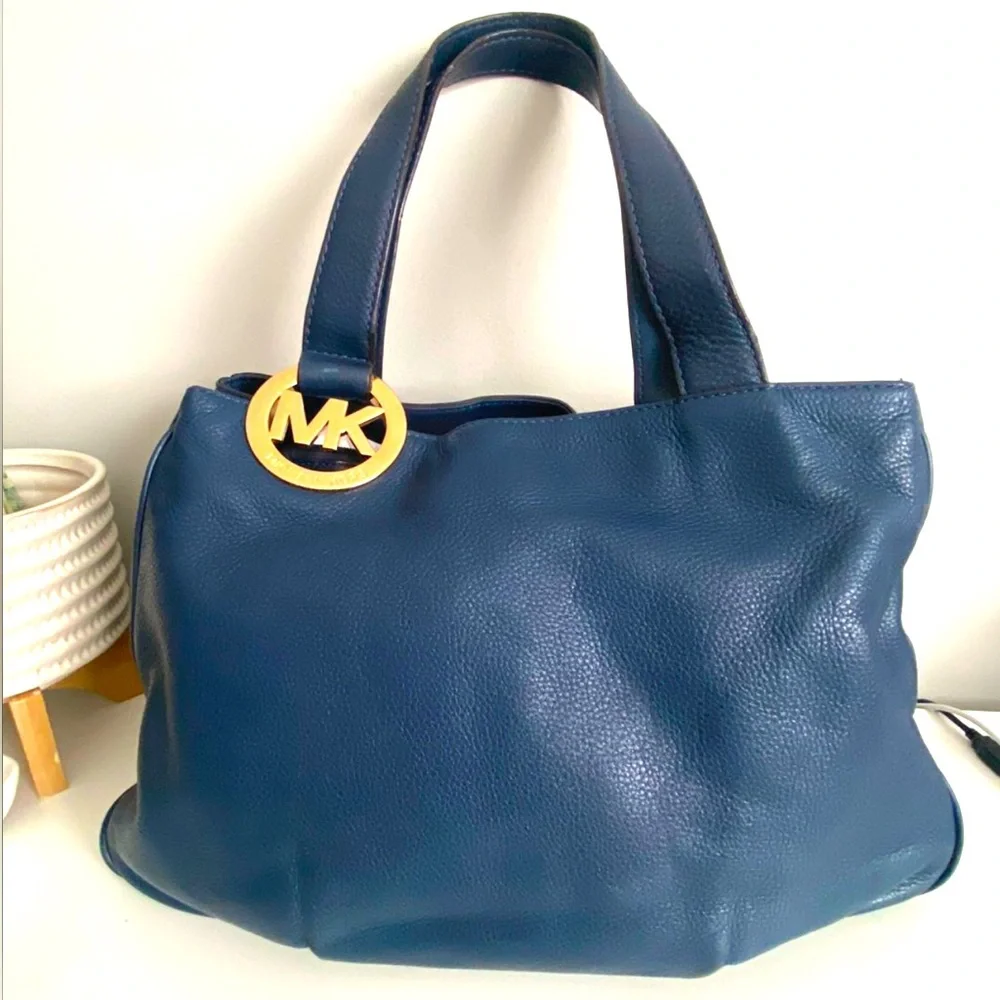 MICHAEL KORS Fulton Blue Pebble Leather Gold MK Logo Hobo Shoulder Bag, EUC